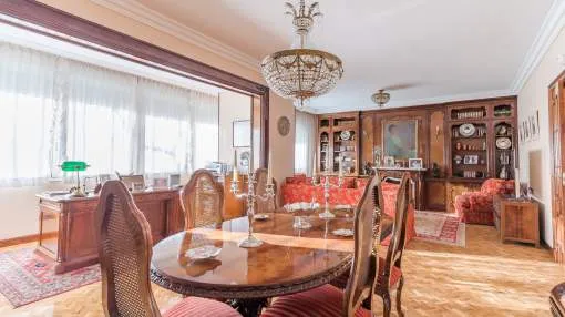 Exclusive apartment with views to Retiro Park Exclusive apartment with views to Retiro Park